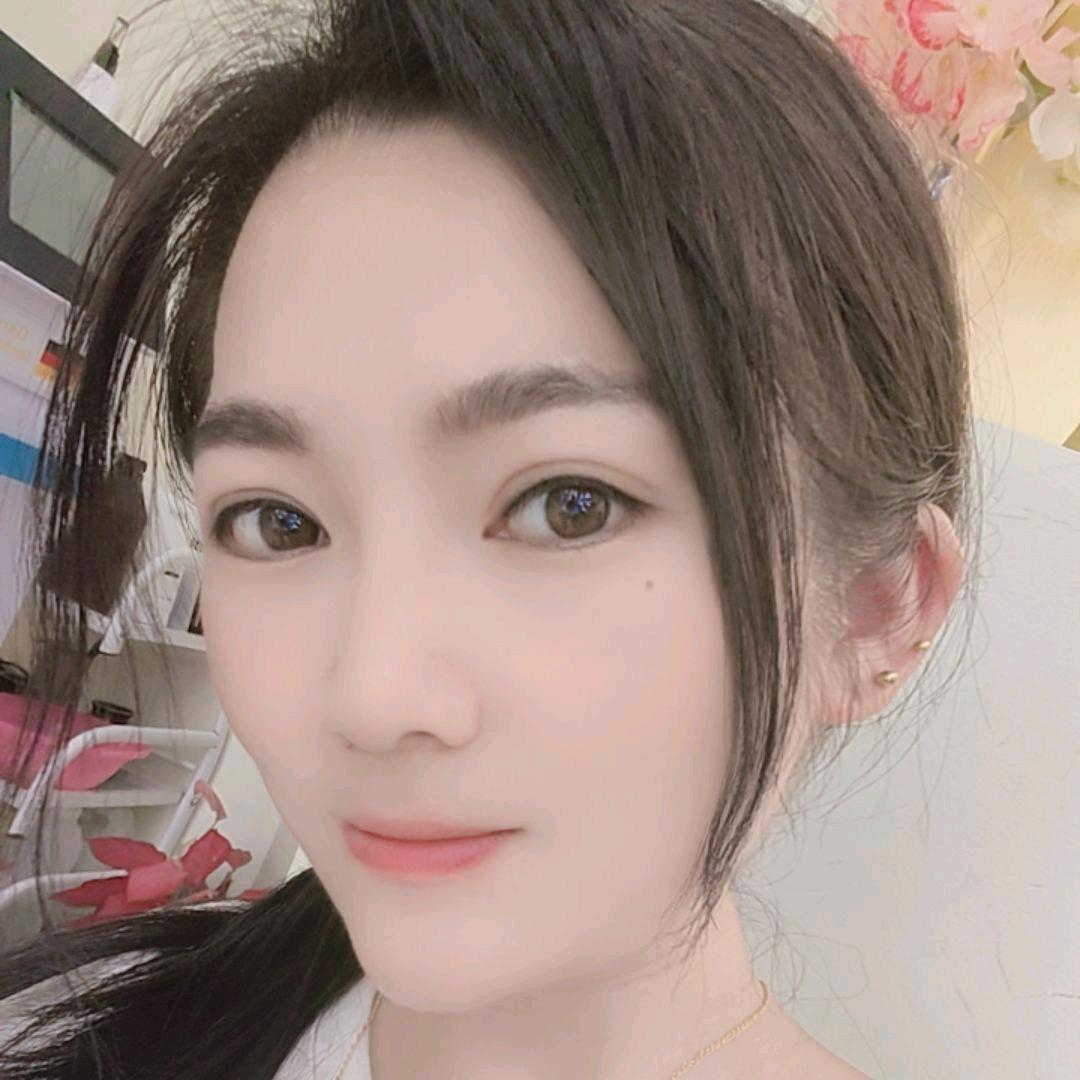 香香👧