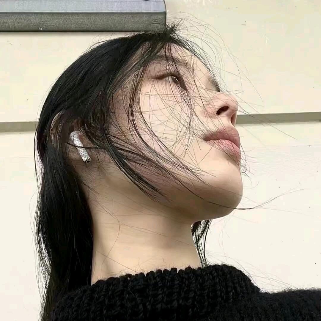 隔岸盼归光