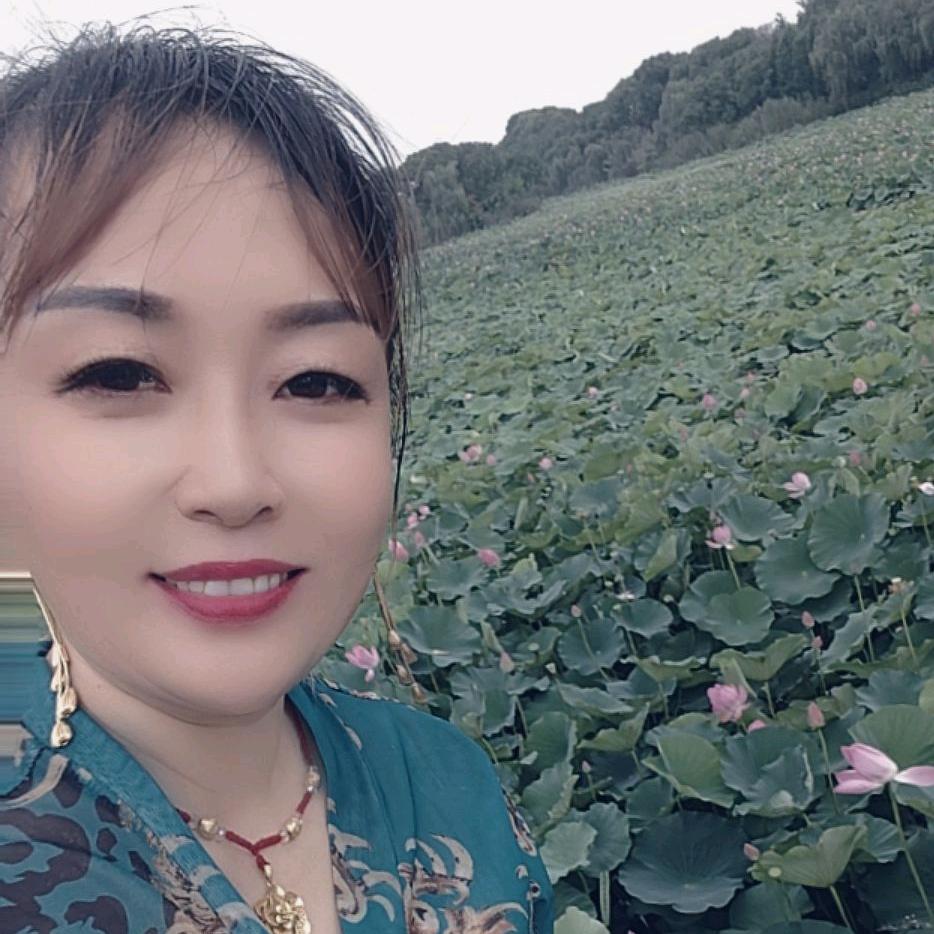 单身老阿姨。