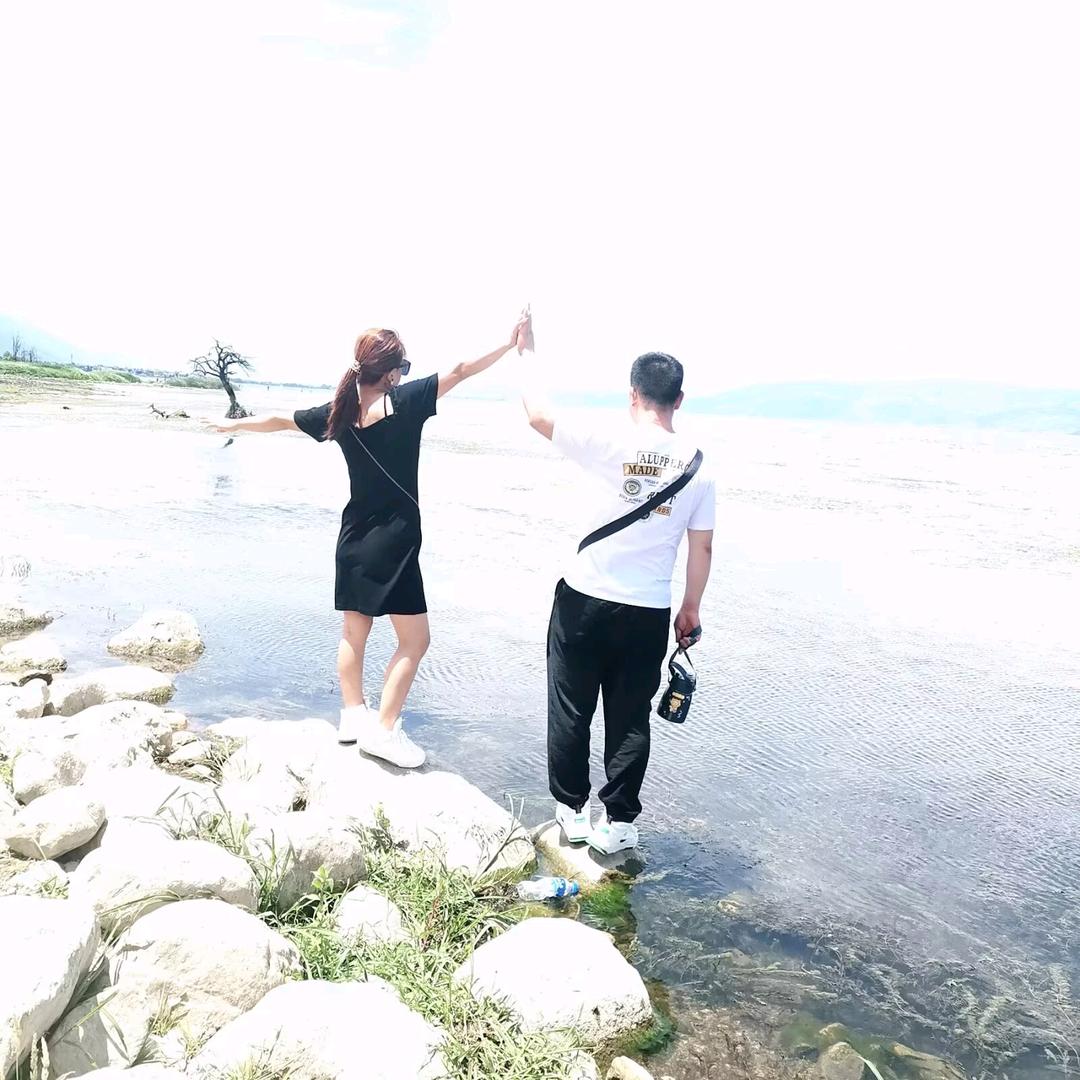 🦋🦋勿王👩‍❤️‍👨吕程🌻🌻