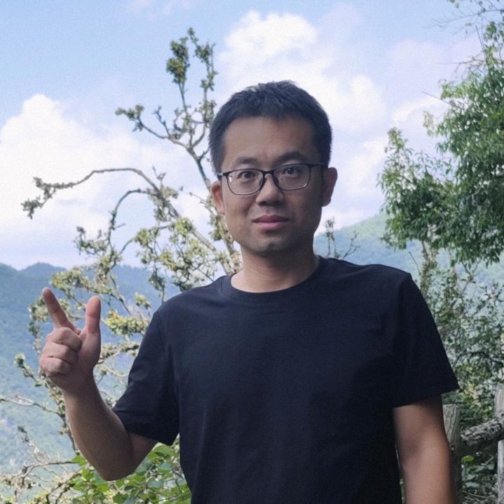 张帅华|共翔封边机|湖北帅友