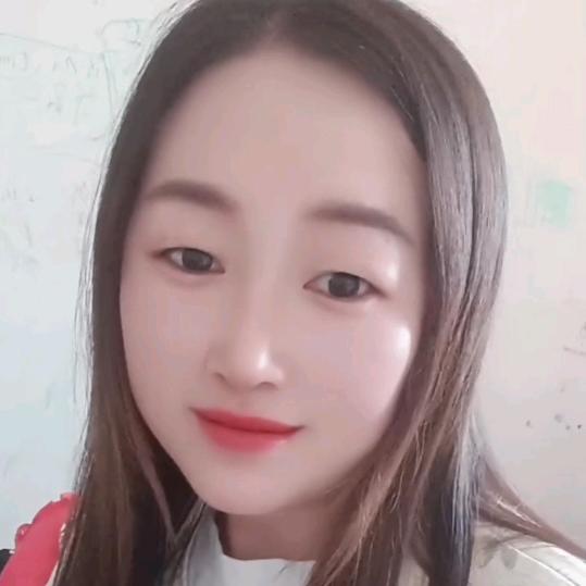 凤姐贪吃小站