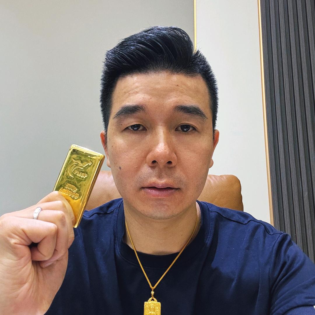 深圳市港鑫珠宝有限公司