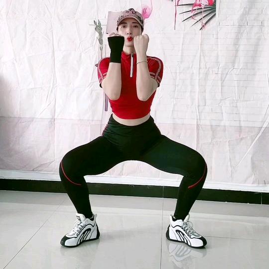 支英专业健身