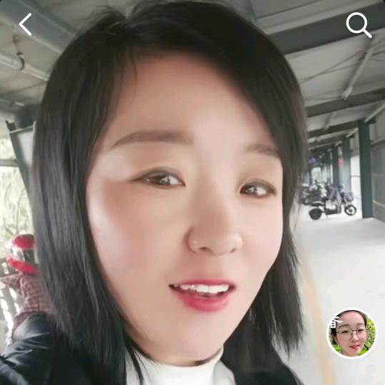 彩妮