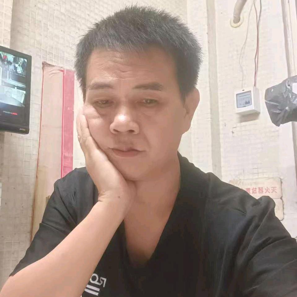 狼 行 天 下