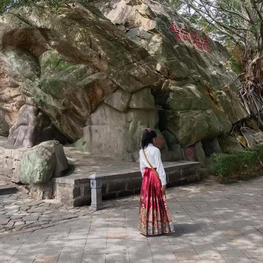 燕子姐姐吃呀！（一个人）
