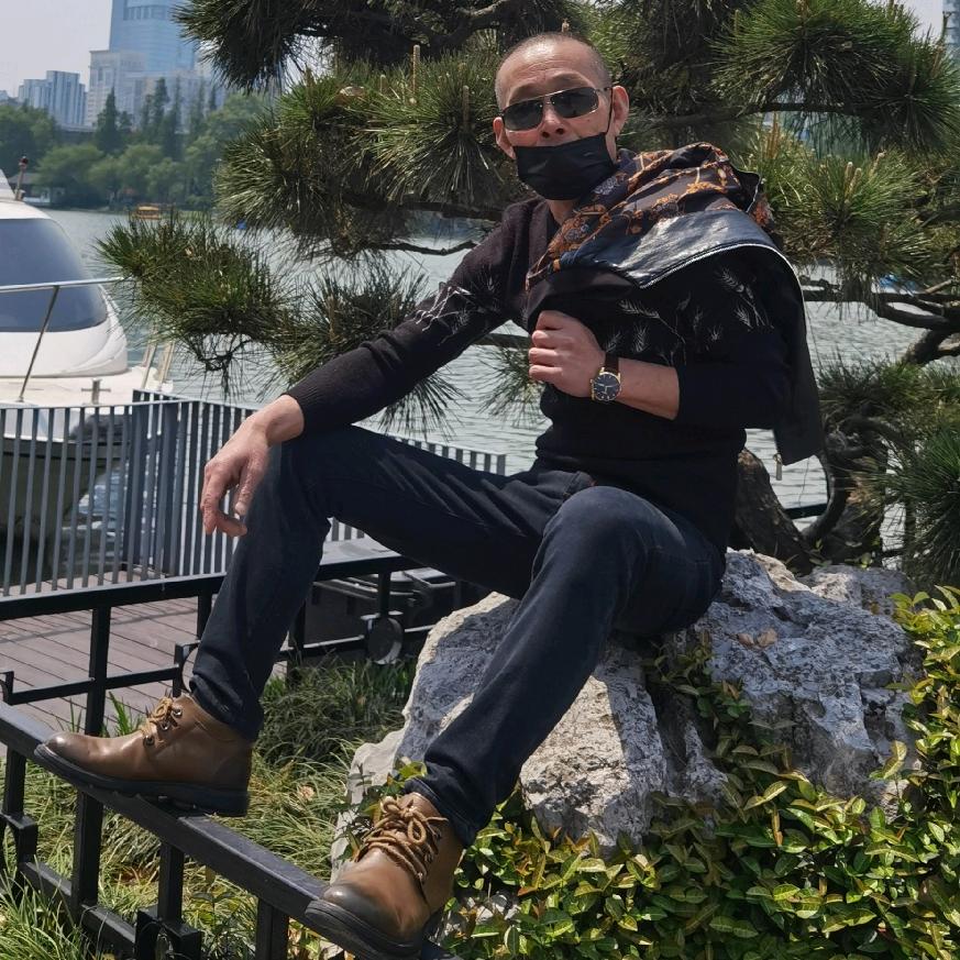 孤独的狼
