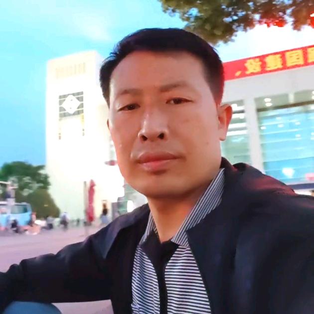 坚强的小王
