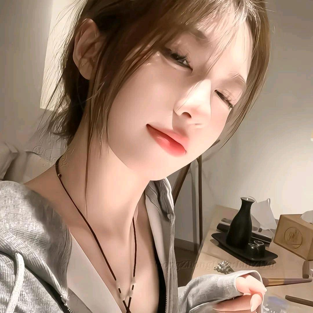 糥