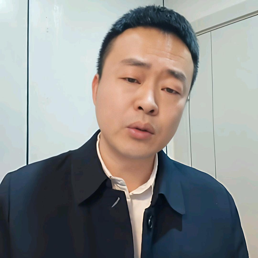 评论员老坛