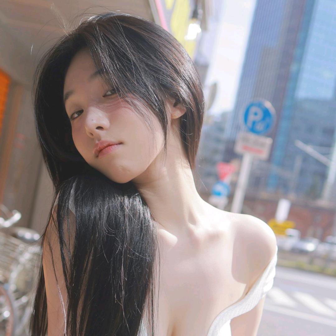 小漫May