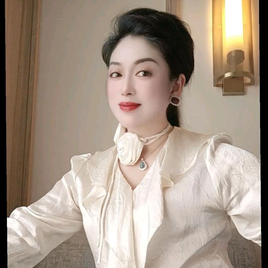 ✨泽姐✨（从容不迫）