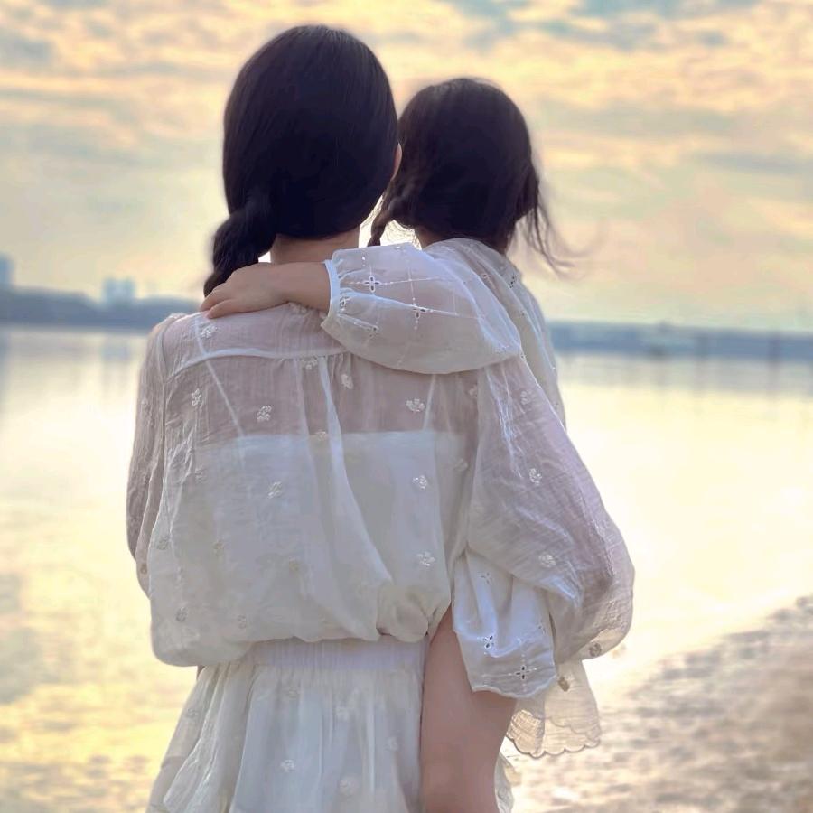乌格商服
