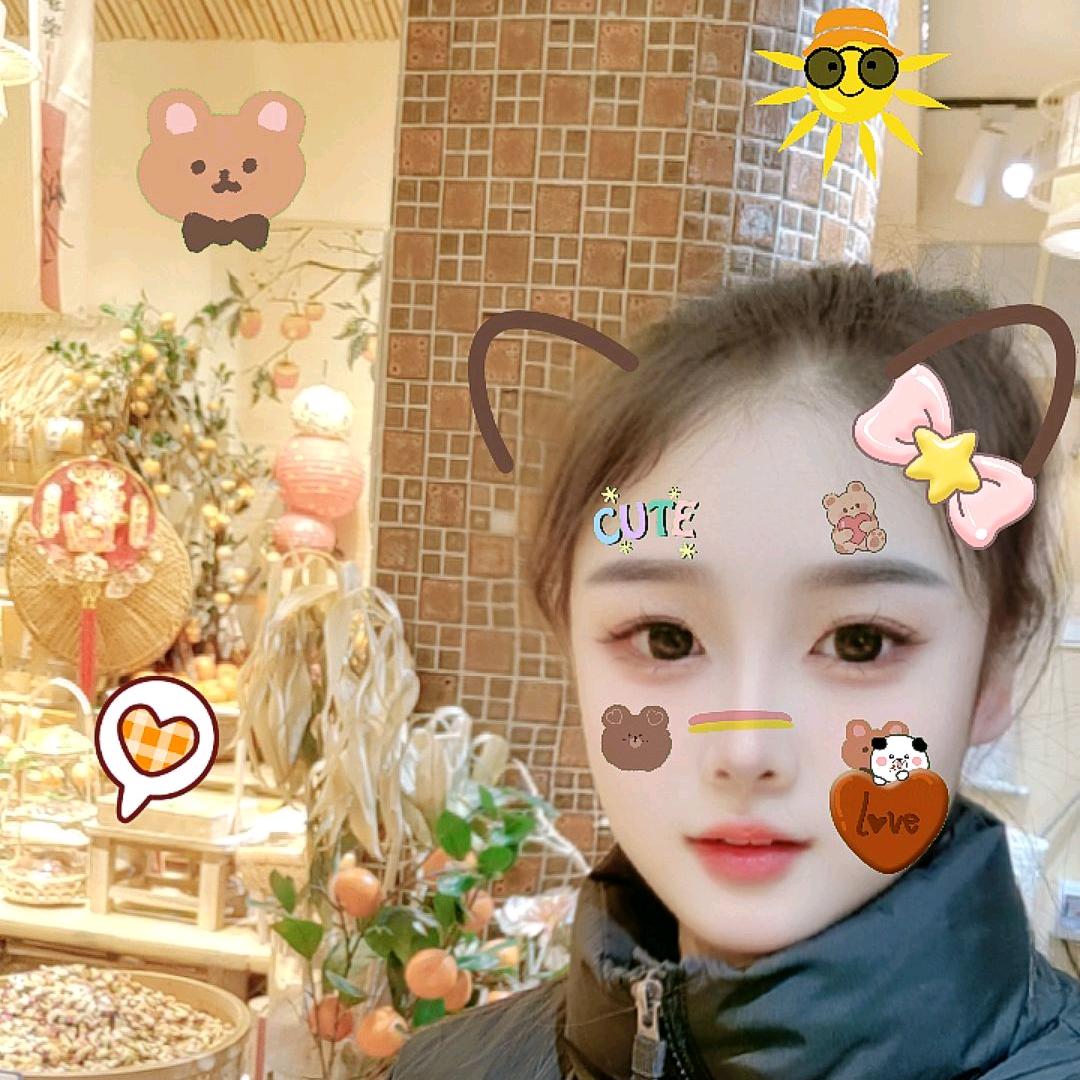 🍀小丫头《手势舞》