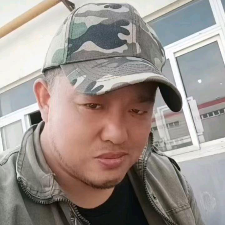 银宇小兵