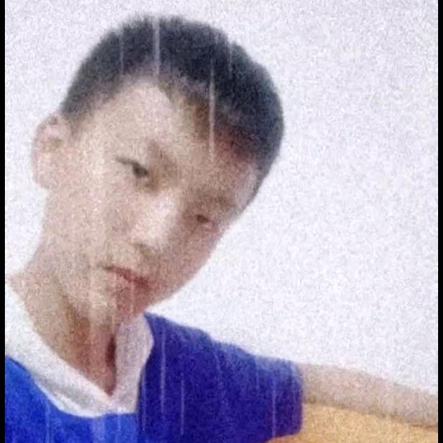 内梦射泪