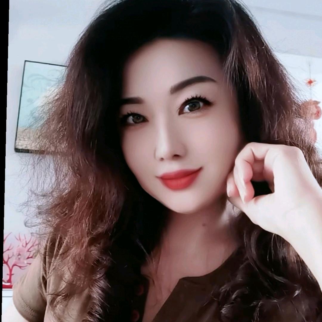 左颜右色（拒私聊）