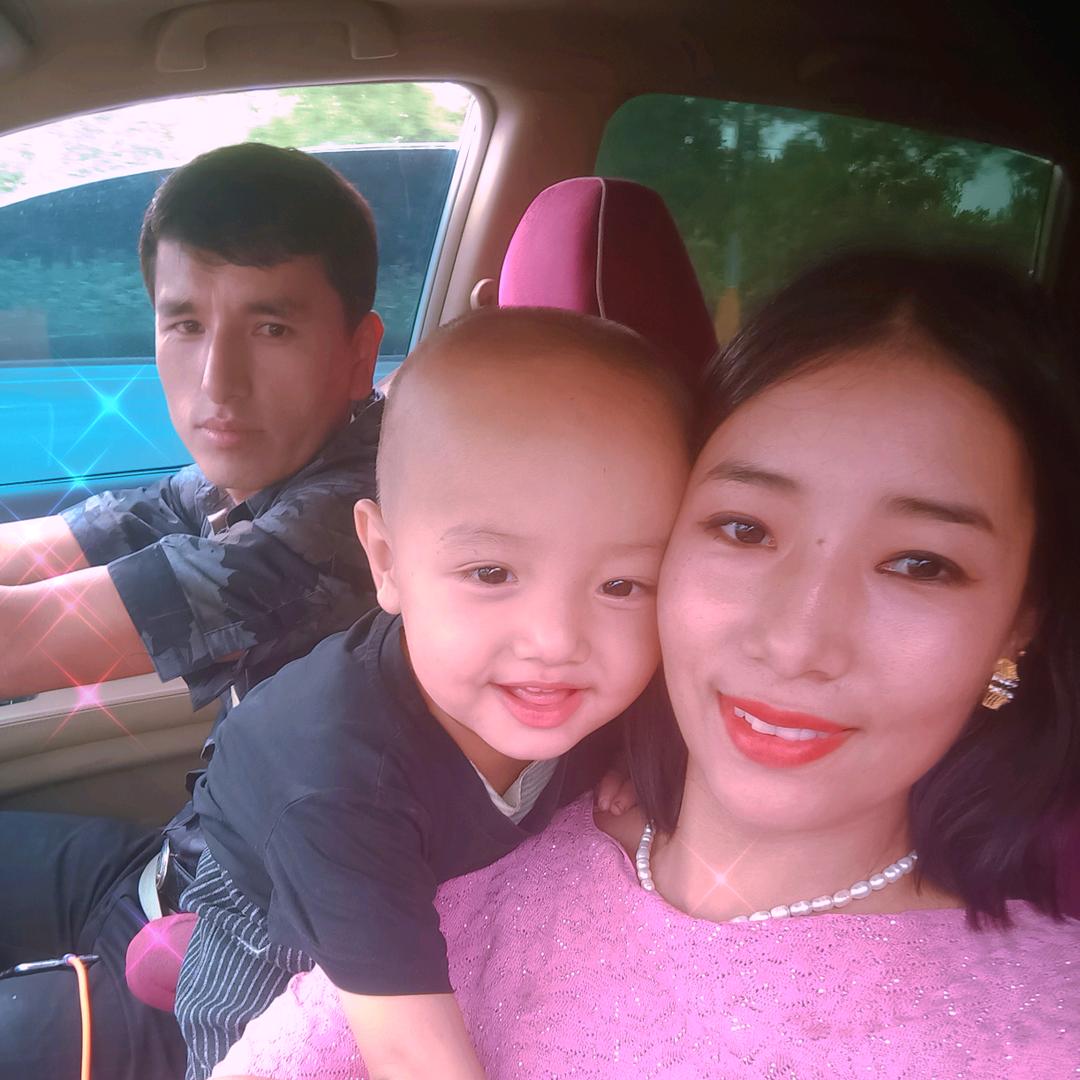 muattar 👨‍👩‍👦♥