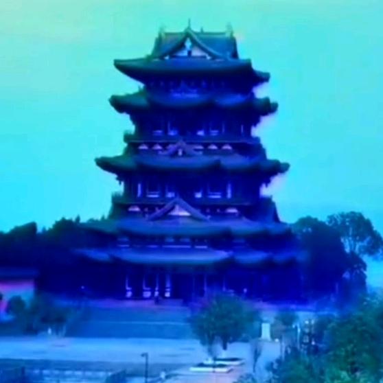 活泼开朗