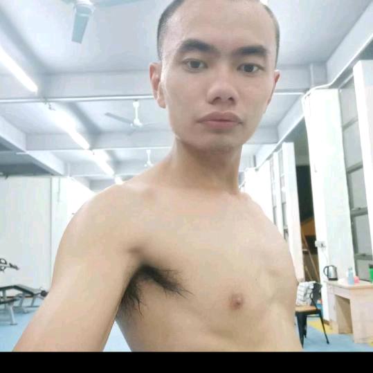 林文辉哥健身房教练林总企业