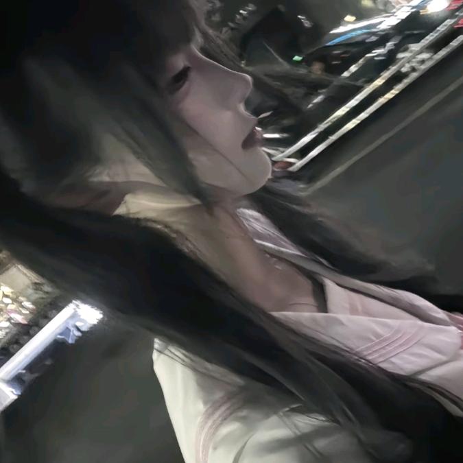 亦