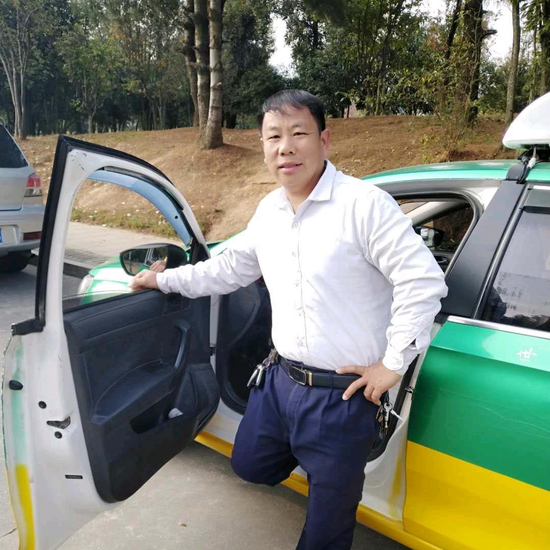 凤庆滴哥探店