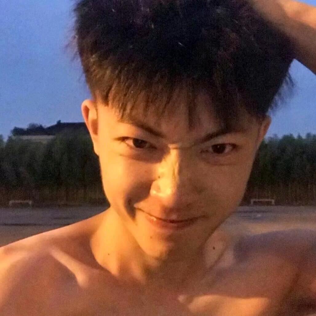 爱打瞌睡.
