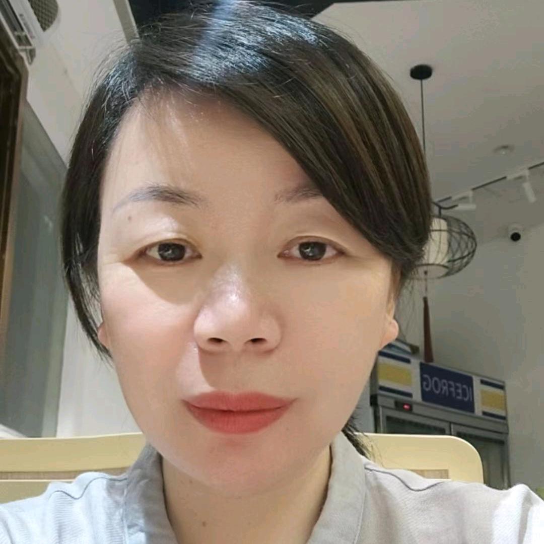 小辫子姐姐