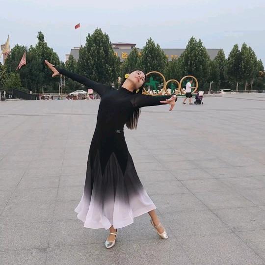 小龙女舞服优选