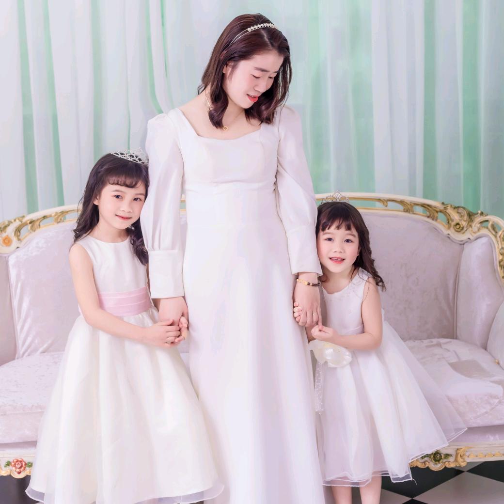独养俩闺女的丹妈