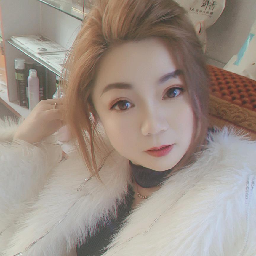 啊晶晶《造型化妆师》