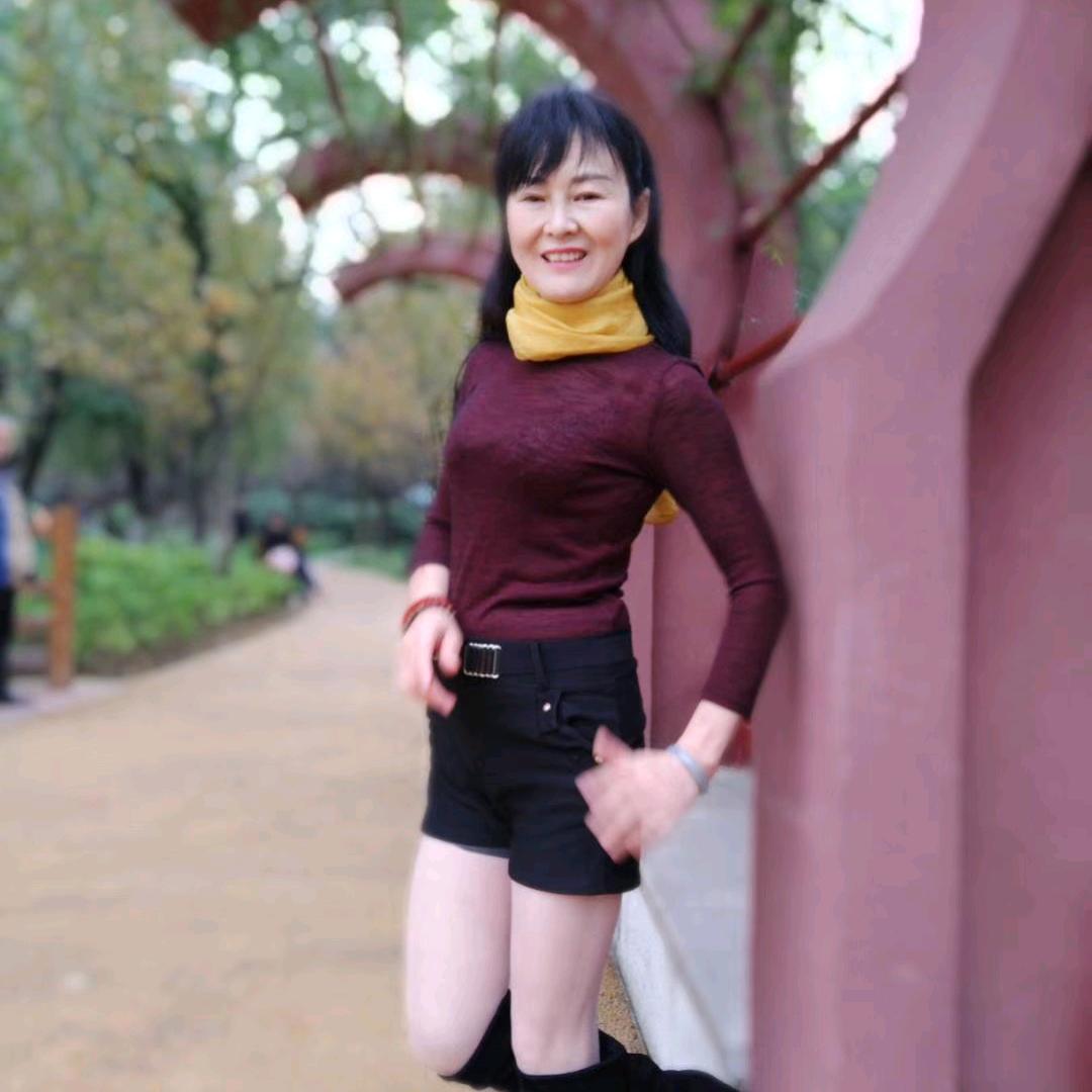 乐乐姐