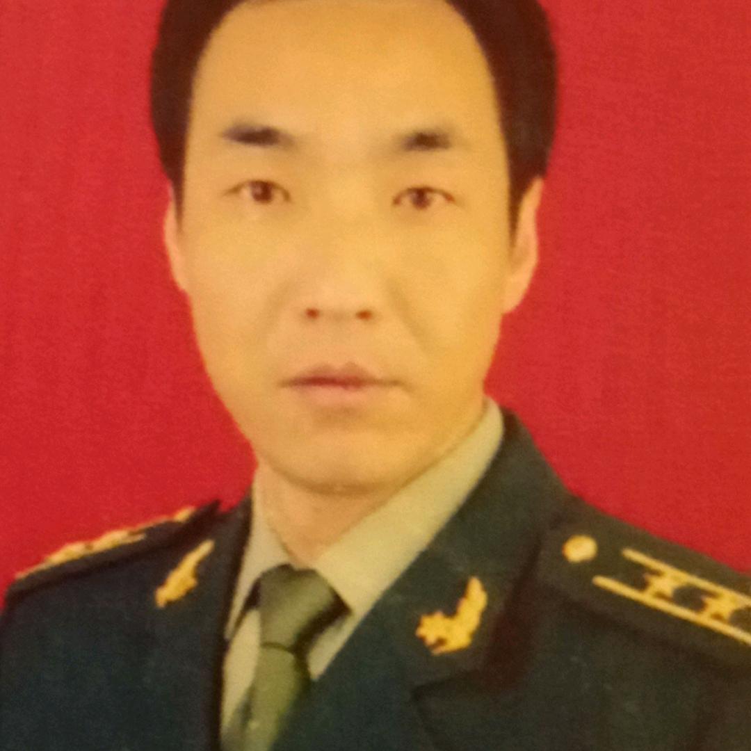 致敬军旅