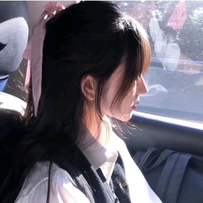 躺在QSC怀里