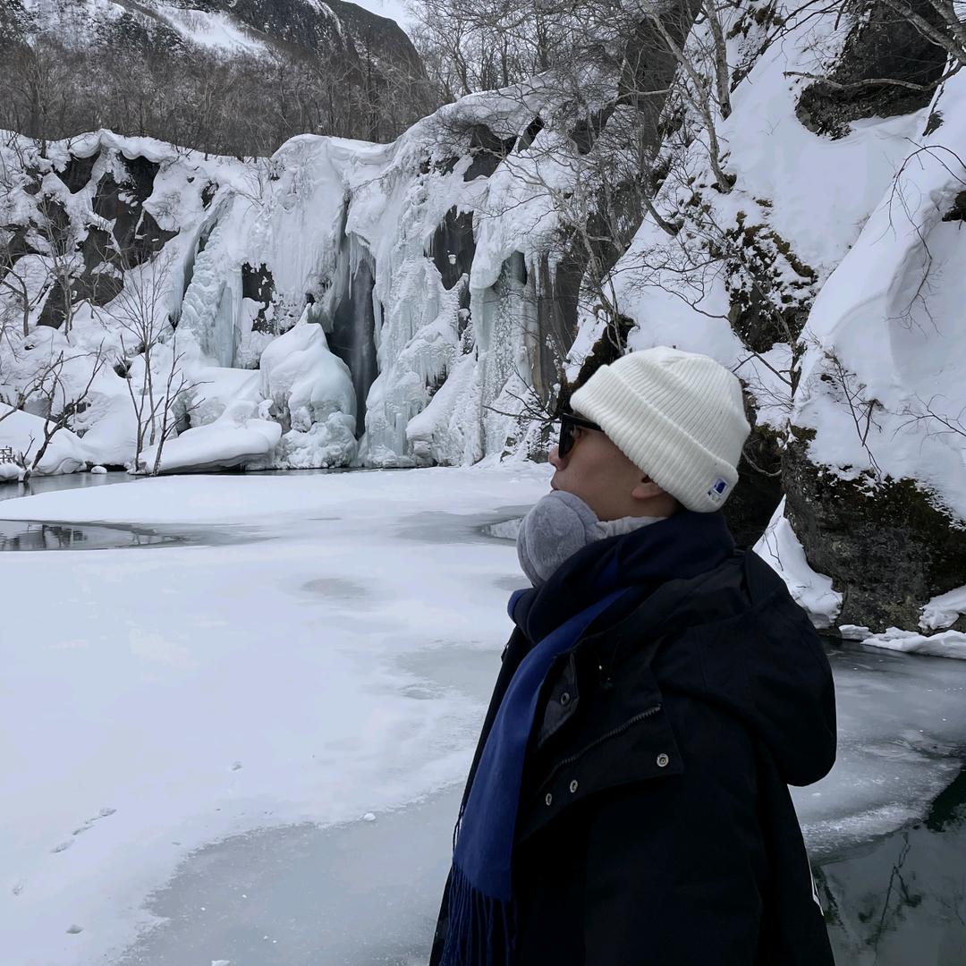 书台当吧台