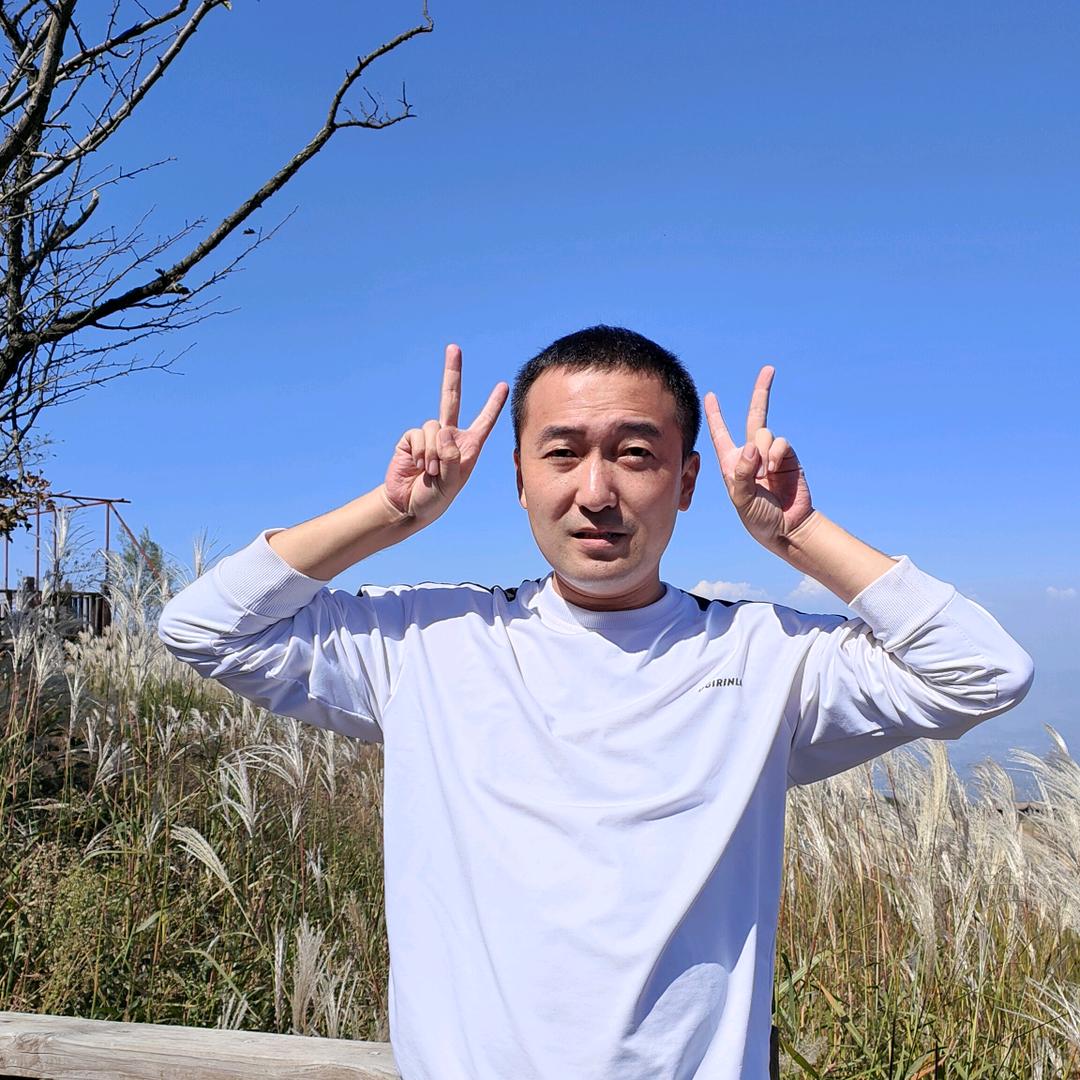 施晨嗨乐乐