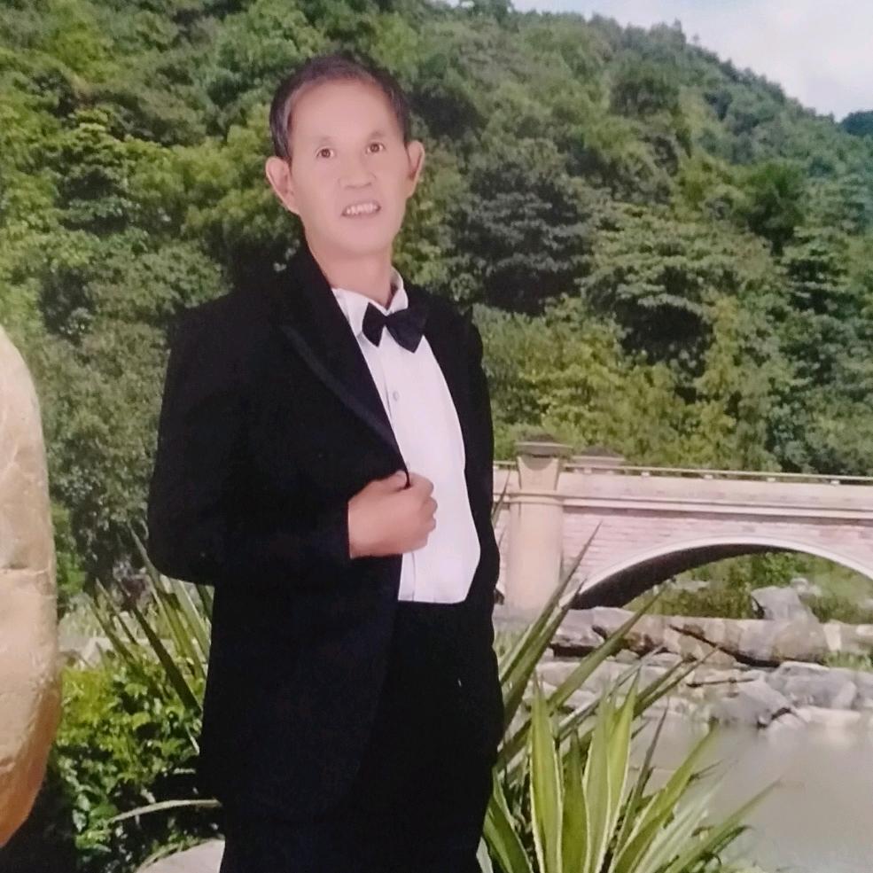南山居士