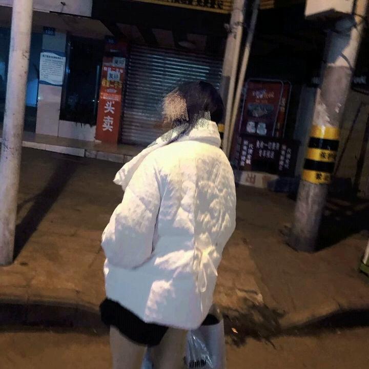 霏霏睡不醒💤