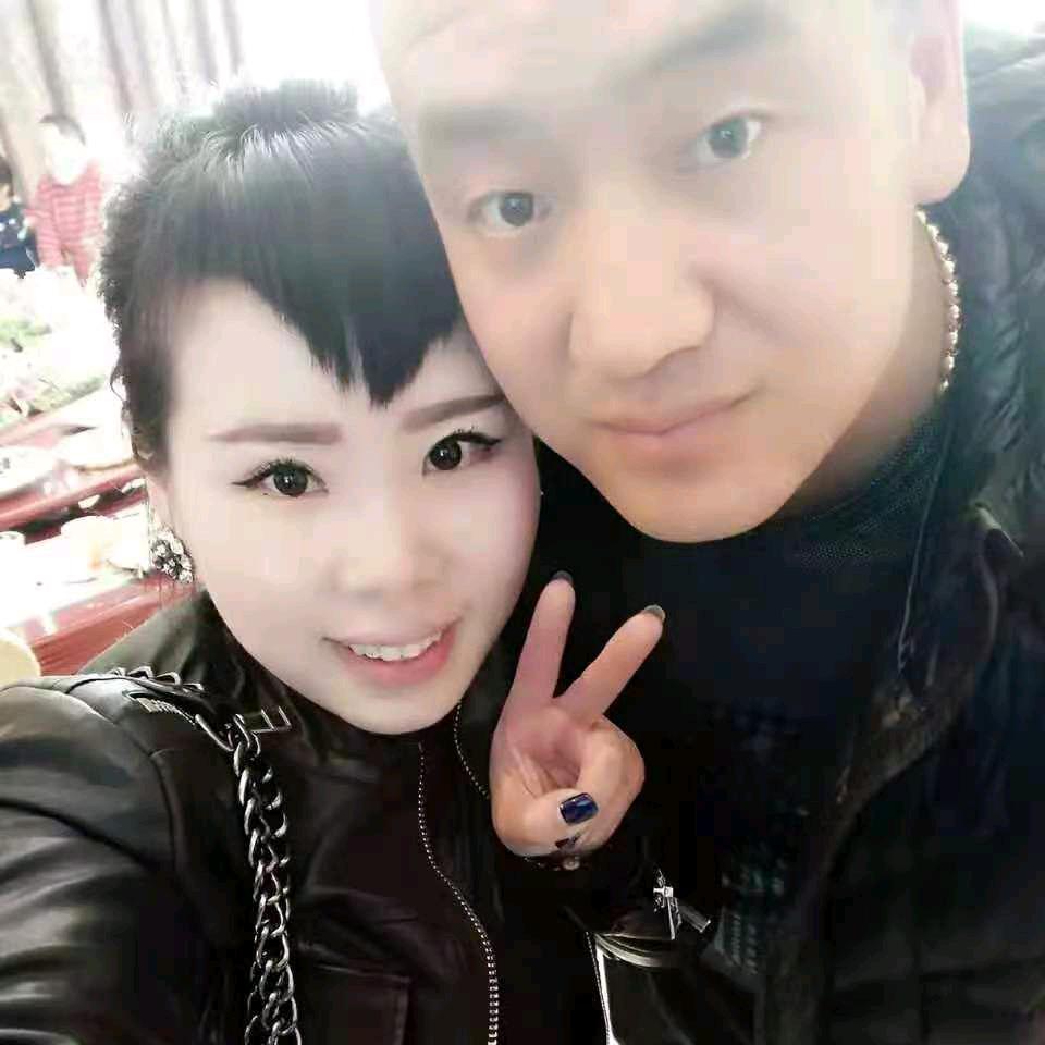 喜欢唱歌的老头
