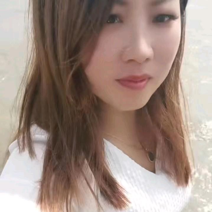 云南妹小周周