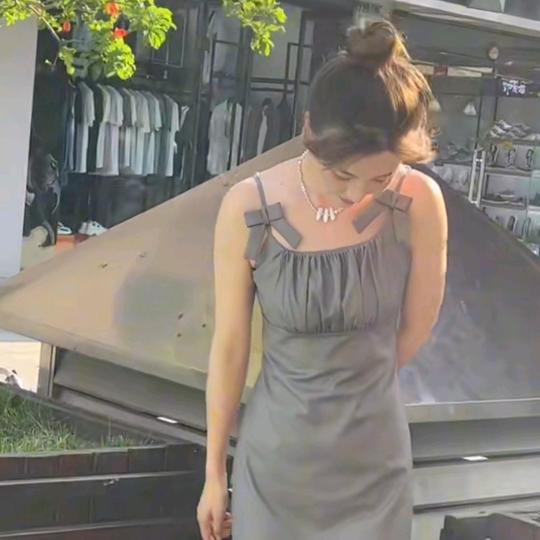 小何家小个子女装