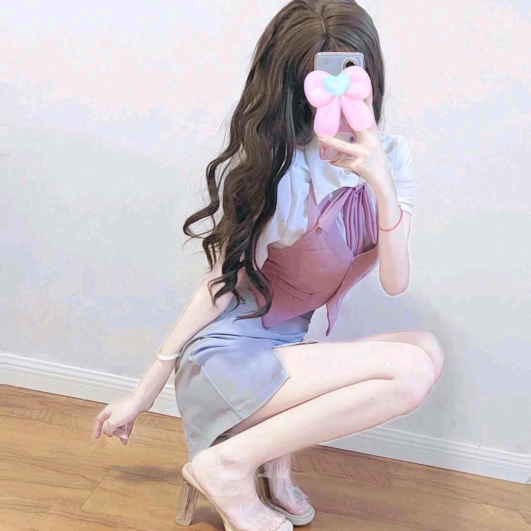 🌈T T