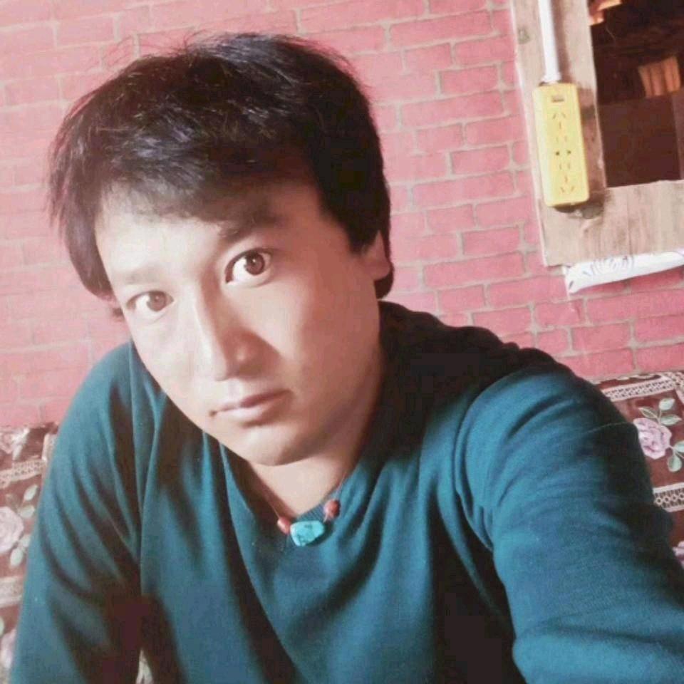 。追