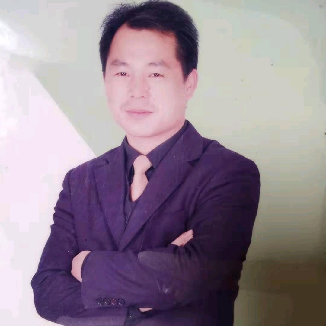 易著辉书法工作室