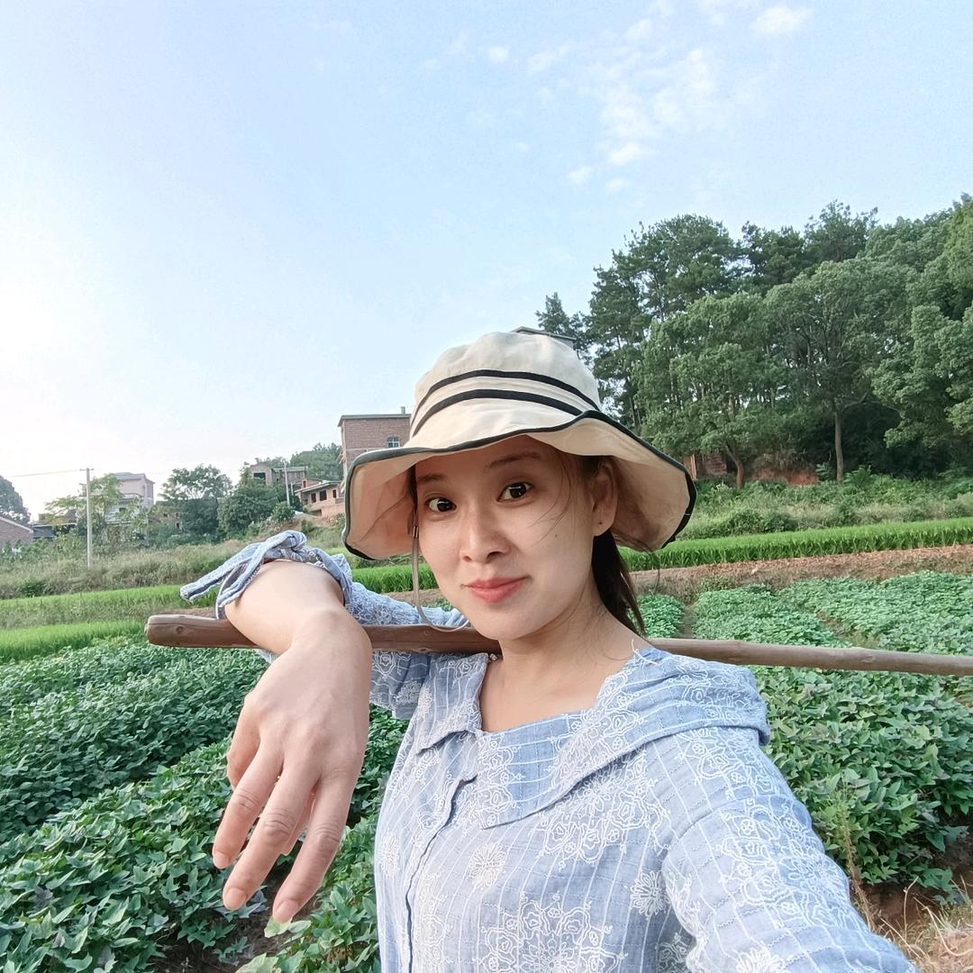 小芳