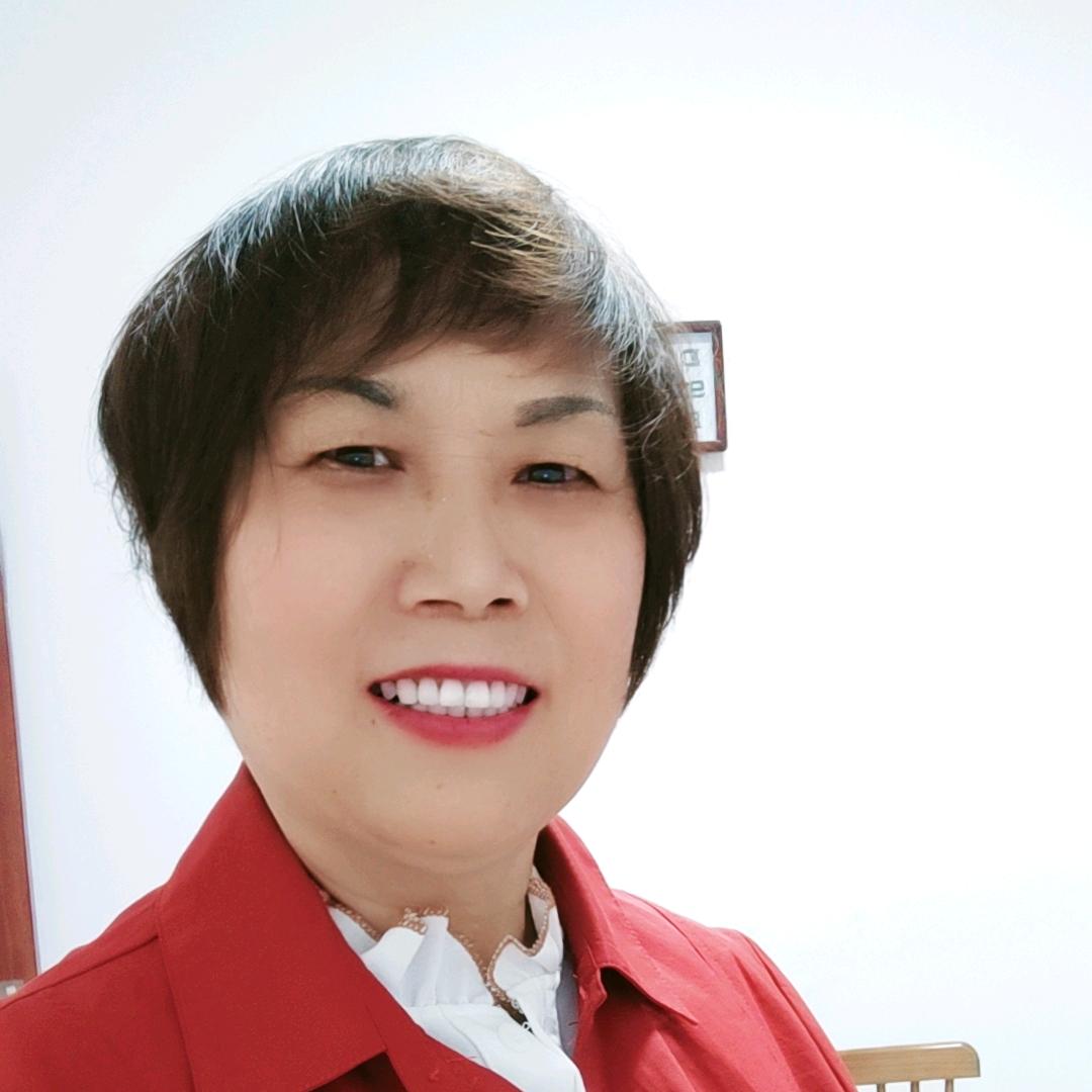 芳姐    早8点20开播