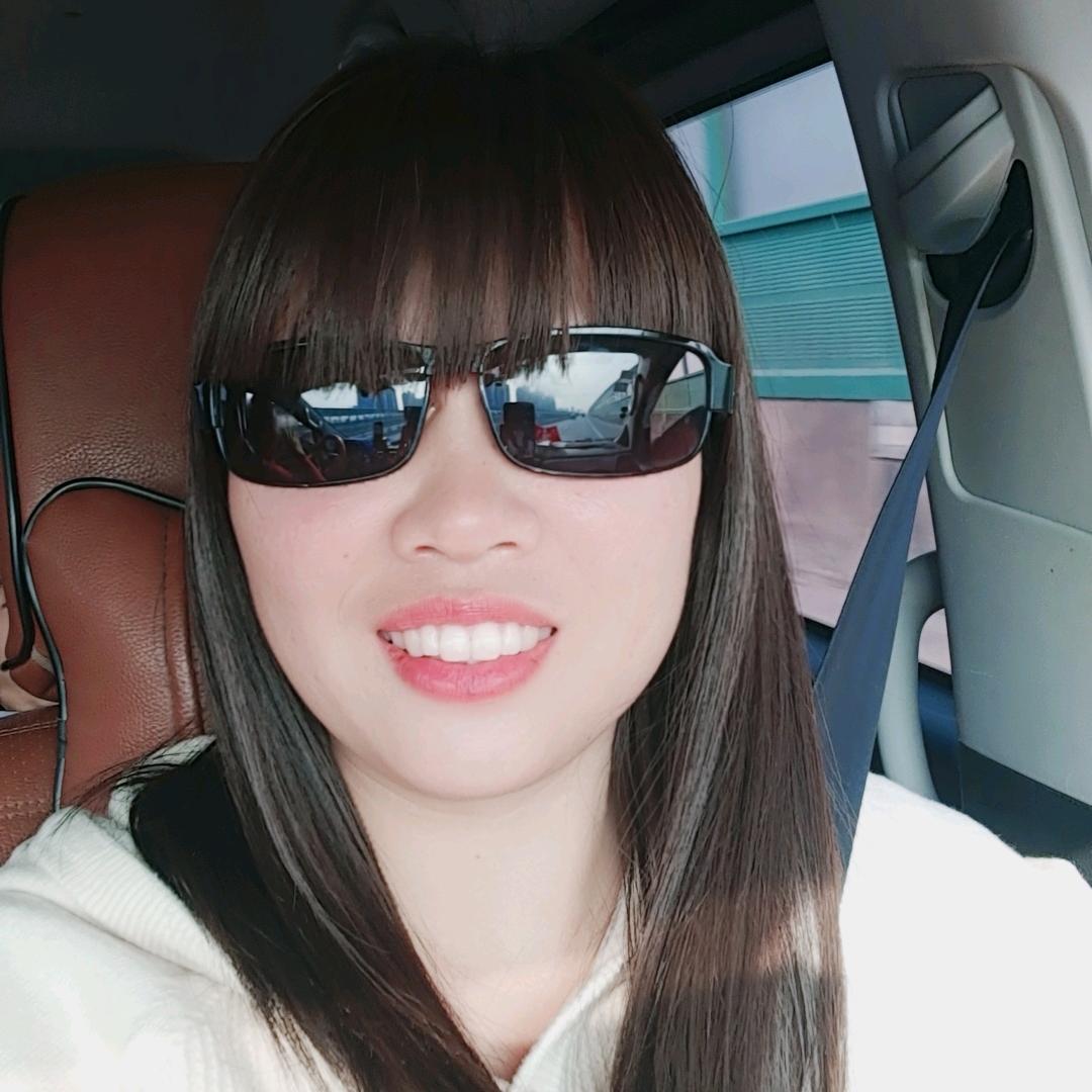 双胞胎妈妈😊（连赞拉黑）