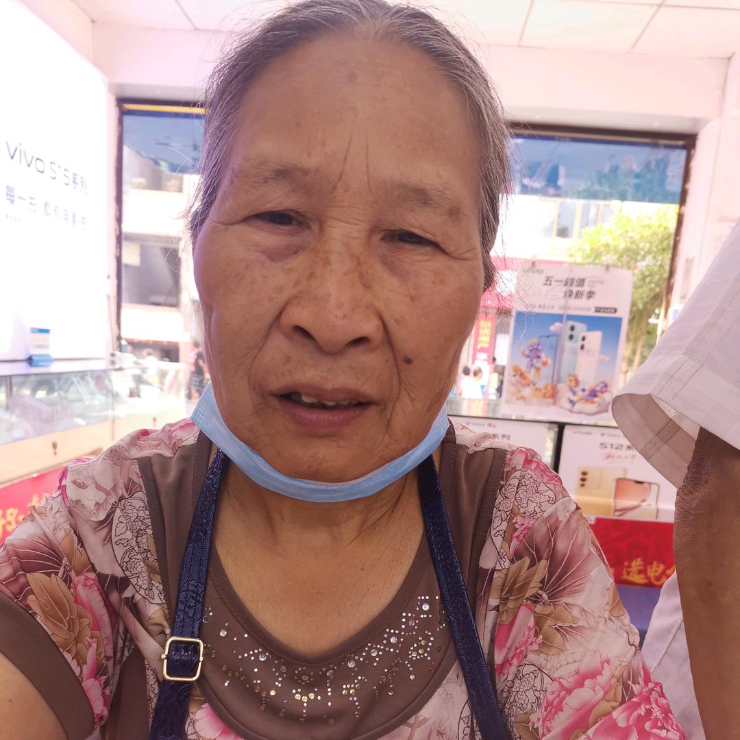 幸福快乐一家人