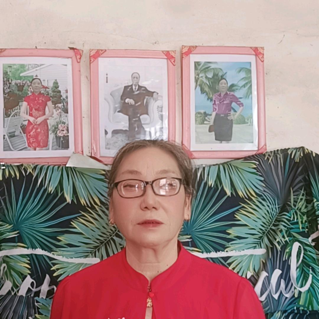 李初连  （每天早晚7:00开播）